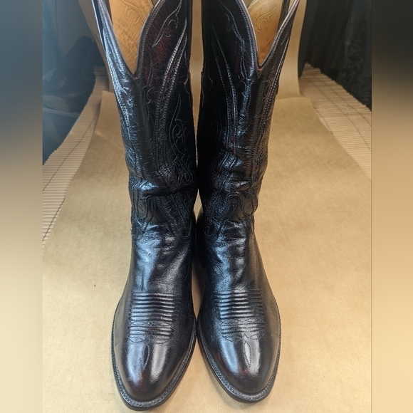 Lucchese Classics "Hugo" men's sz 9EEE black cherry/Burgundy brush off goat leat - Picture 2 of 14